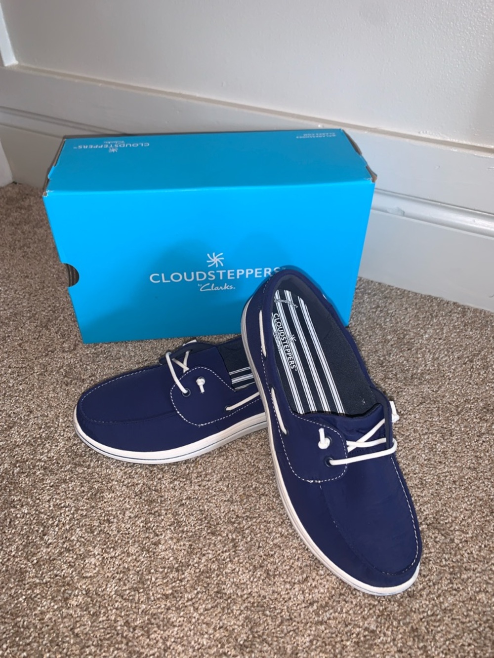 Clarks Cloudsteppers Breeze Edge Boat Shoe in Navy